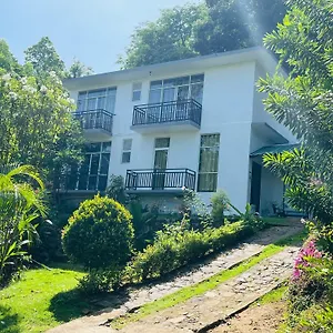 Guest house Hill